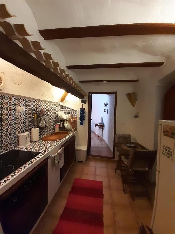Cuevas Galera - Cuevas De La Luz Bed & Breakfast Exterior photo